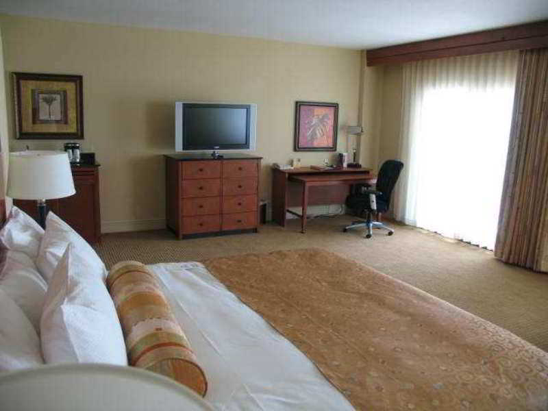 Отель Hilton St. Petersburg Carillon Park Номер фото